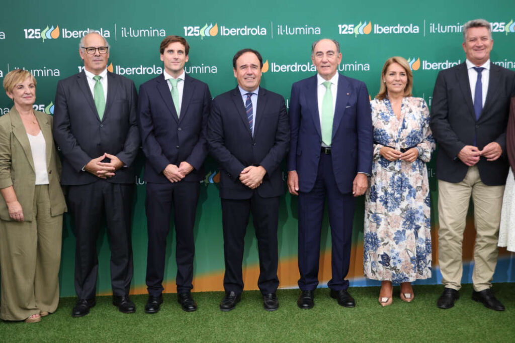 Pérez Llorca destaca el regreso de las grandes inversiones a la Comunitat Valenciana