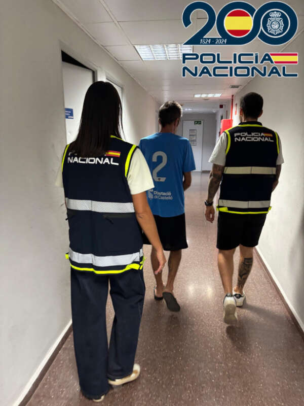 Dos detenidos por un robo con alunizaje en Castellón