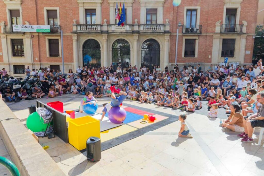 Castellón se vuelca con el circo inclusivo en la segunda jornada del POT