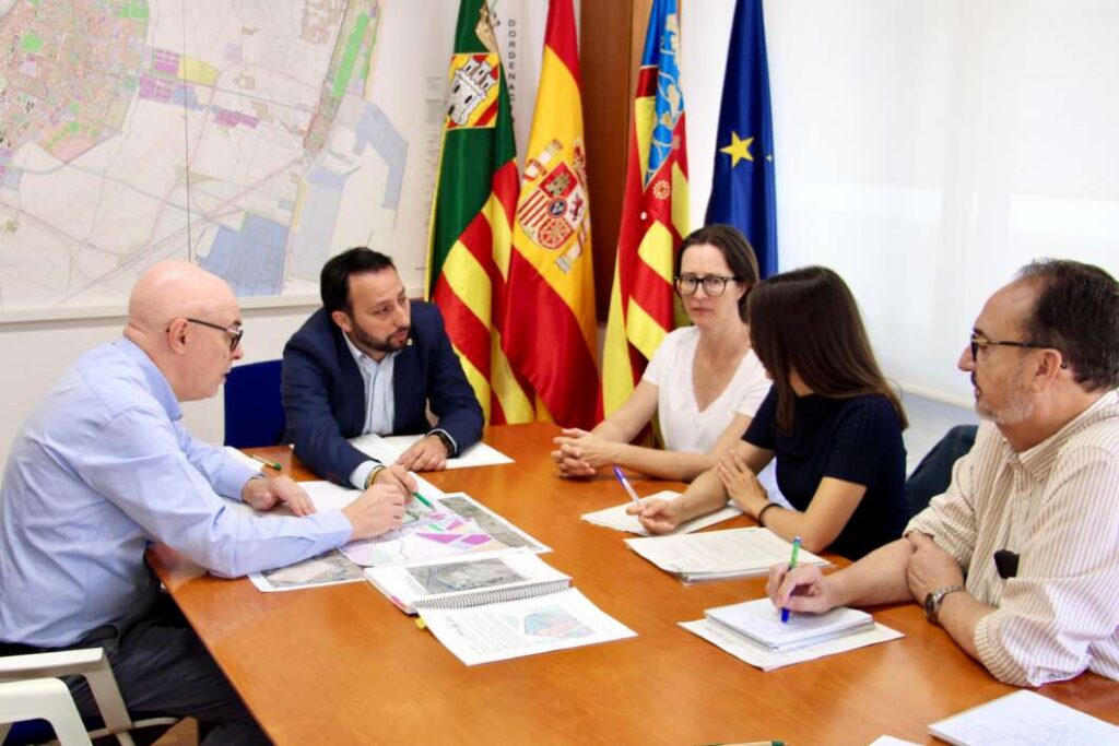 Compra últimos terrenos nuevo Hospital Geneeral
