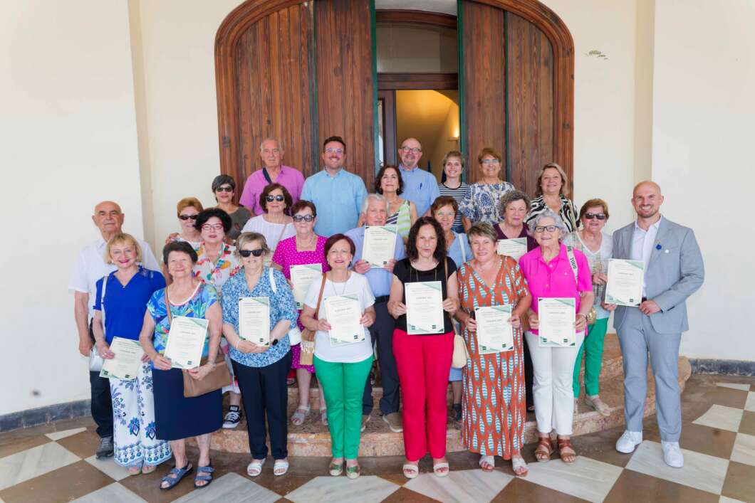 Nules recupera la UNED Sènior amb formació per a majors de 55 anys
