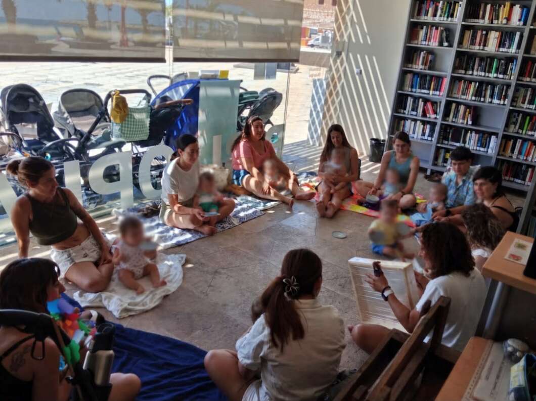 La Biblioplaya de Vinaròs cierra el verano con más de 3.200 usuarios