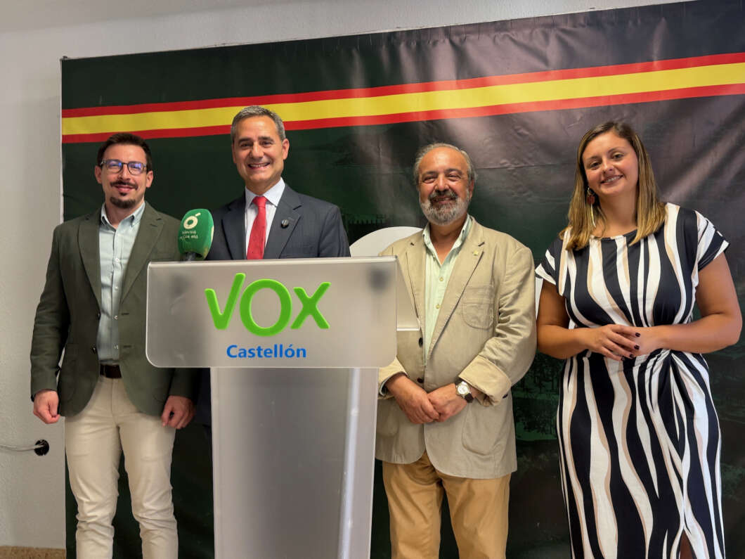 Ortolá marca distancias con el PP y mira a la Alcaldía