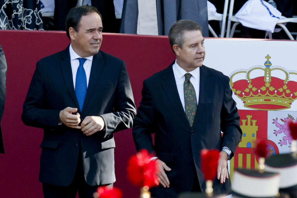Pérez Llorca participa en los actos del Día de la Fiesta Nacional en Madrid