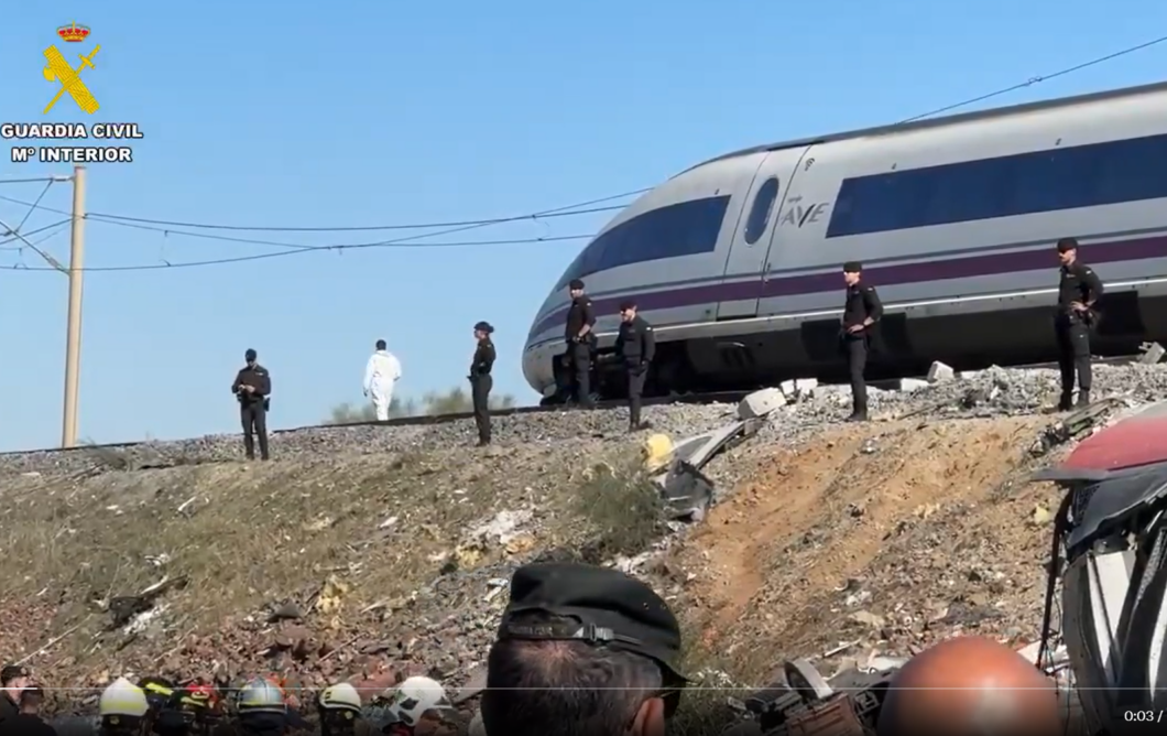 Accidente, urda, ferrocarril, choque, trenes,