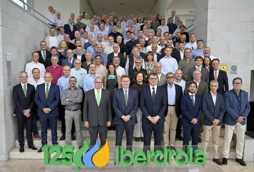 Iberdrola, Valencia, homenajea, jubilados, veteranos,
