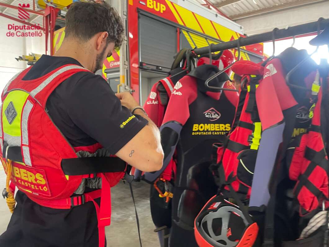 Rescate acuático, helicóptero y 28 autobombas: el dispositivo de bomberos ante la alerta roja