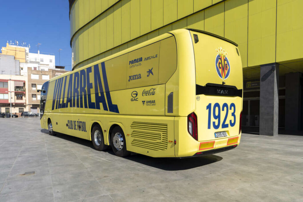 El nou autobús del Villarreal CF ja està llest per a la seua gran estrena davant el Real Madrid