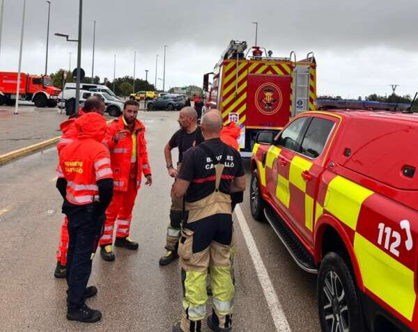 Castellón moviliza a sus bomberos en Oliva para ayudar a las zonas más castigadas por la Dana Adam