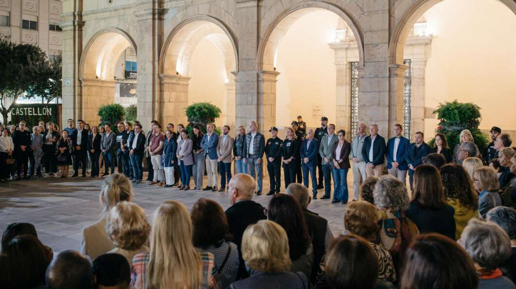Castellón se une al dolor por el accidente ferroviario de Toledo con cinco minutos de silencio