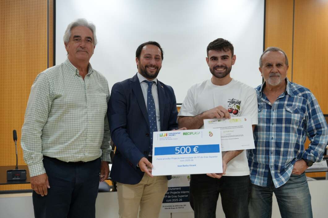 Cátedra Reciplasa de la UJI premia un proyecto del IES Politecnic de Castelló
