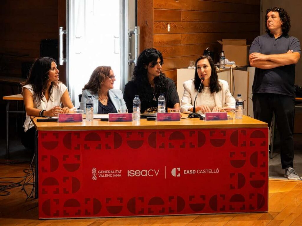 La EASD Castellón inaugura el curso con una mirada puesta en la creatividad y el diseño