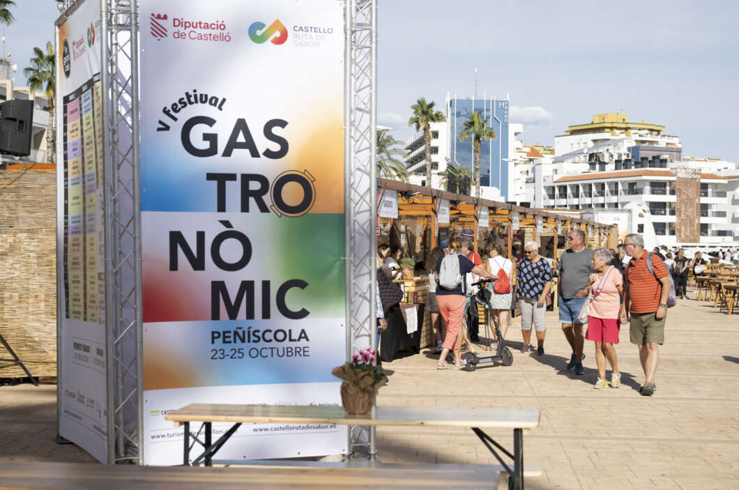 Peníscola reuneix milers de persones en el Festival Gastronòmic Castelló Ruta de Sabor