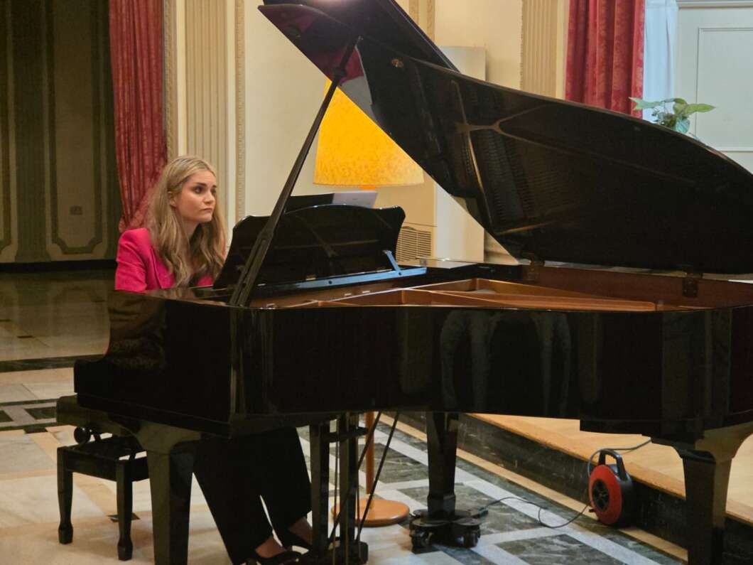 Isabel Dobarro llena en Castellón con 'Kaleidoscope'