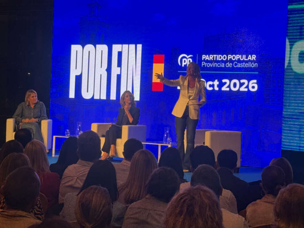 Mitin del PP con Cayetana Álvarez de Toledo en Castellón 