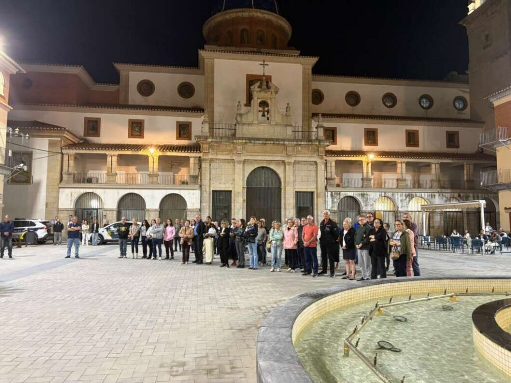 Castellón se une al dolor por el accidente ferroviario de Toledo con cinco minutos de silencio