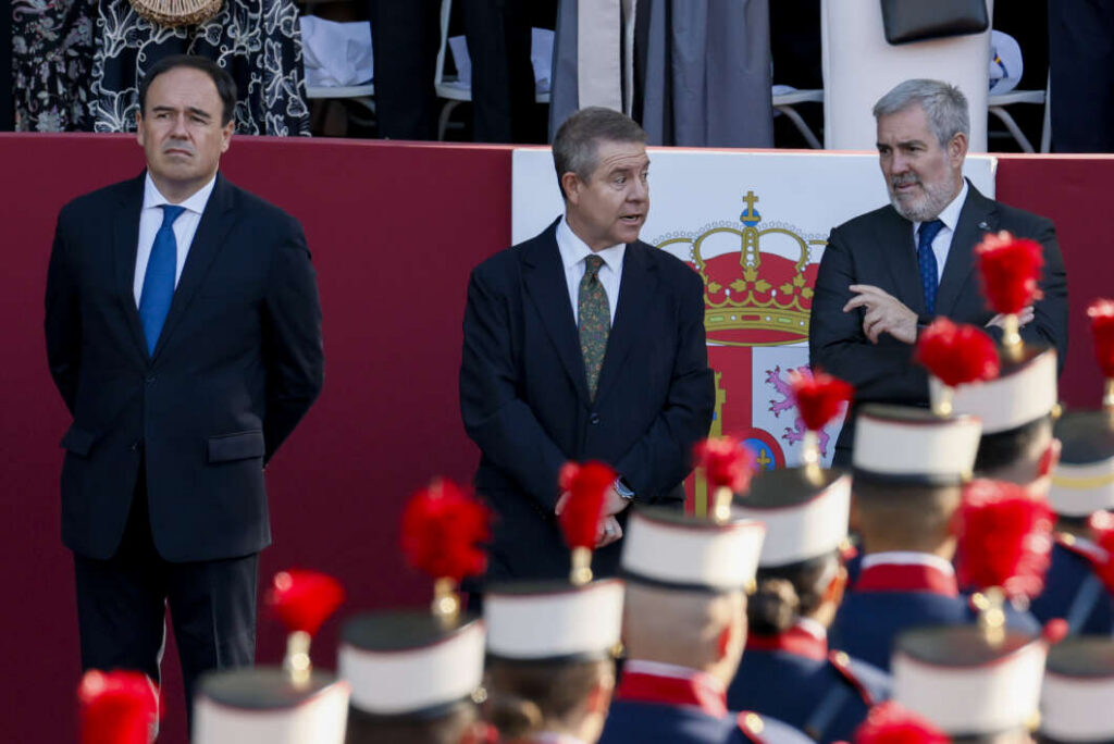 Pérez Llorca participa en los actos del Día de la Fiesta Nacional en Madrid