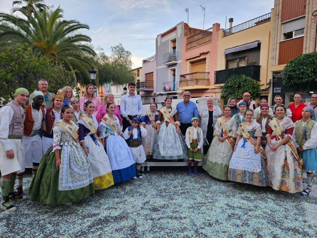 Oropesa del Mar se vuelca con el Pregó y llena sus calles de fiesta
