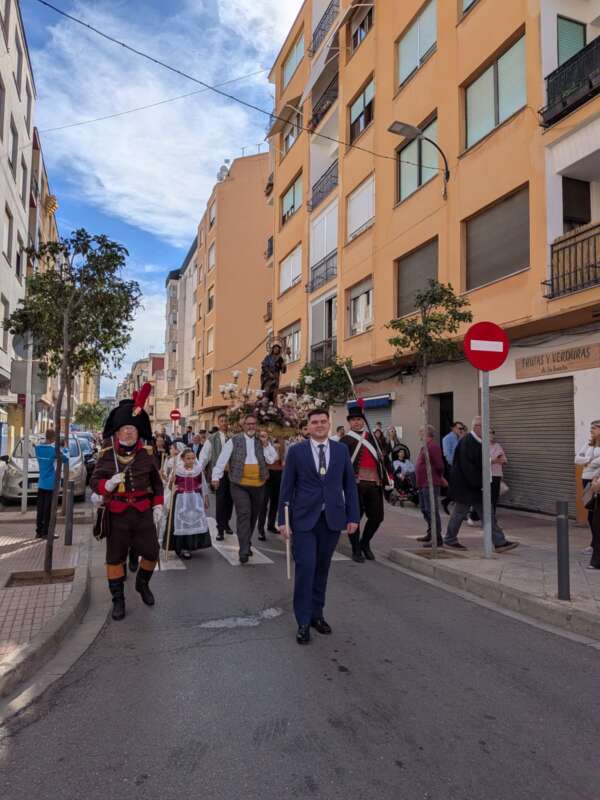 Sant Roc del Raval reúne a cientos de vecinos en Castellón