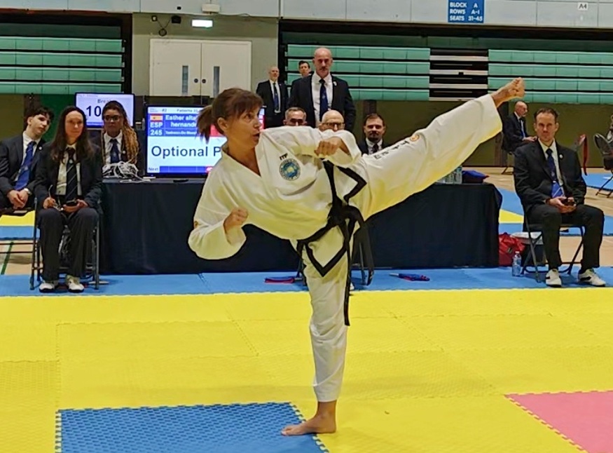 El Taekwon-Do de Castellón triunfa en el UK Open 2026 con varios oros internacionales