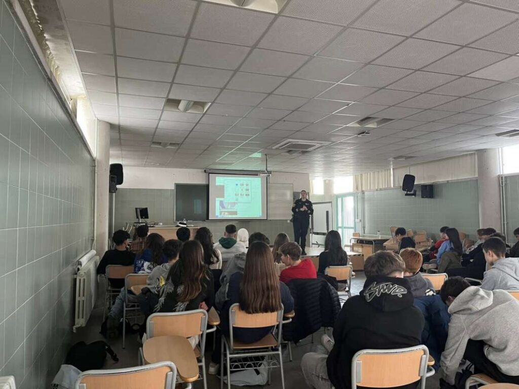 Vila-real formarà prop de 2.000 joves contra l’assetjament escolar
