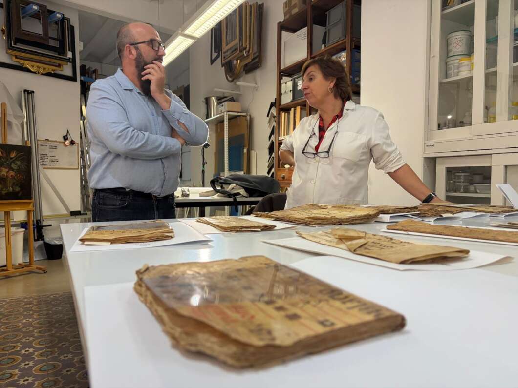 Vila-real restaura vint pergamins musicals amb més de 600 anys d'història